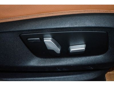 BMW Series 5 2.0 diesel twin power turbo Auto Year 2018 จด 2020 รูปที่ 11